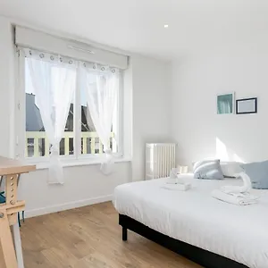 https://ltoile-chambre-spacieuse-avec-sdb-privative-espaces.inbrittany.com